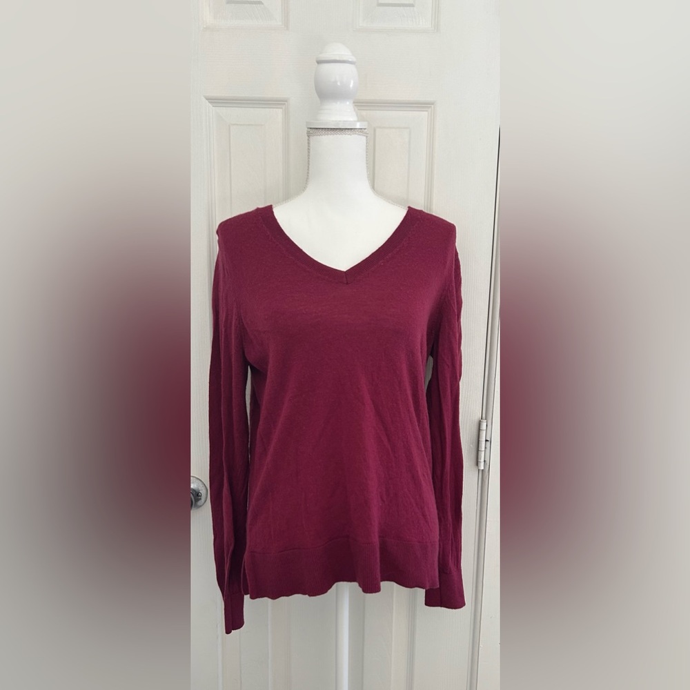 V-Neck Long Sleeve Burgundy Top